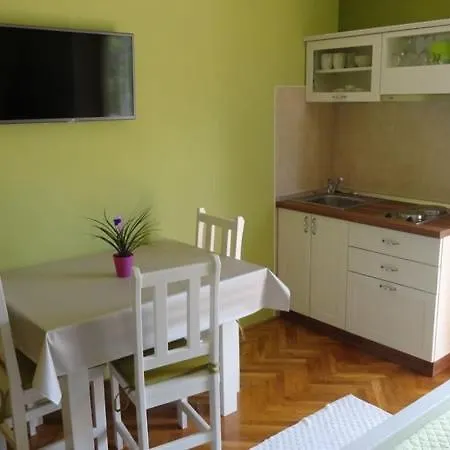In Palit With Balcony, Air Conditioning, Wi-fi *