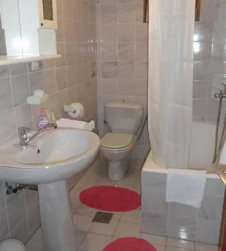 In With Balcony, Air Conditioning, Wi-fi Apartmán